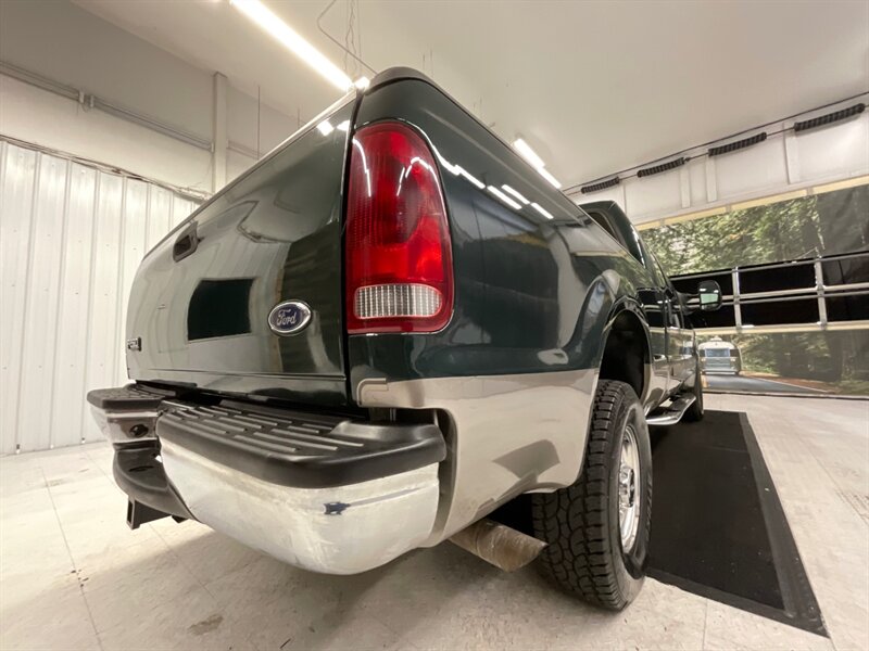 2002 Ford F-250 Lariat Crew Cab 4X4 / 7.3L DIESEL / 67,000 MILES  / STUNNING CONDITION / RUST FREE / MUST SEE!! - Photo 10 - Gladstone, OR 97027