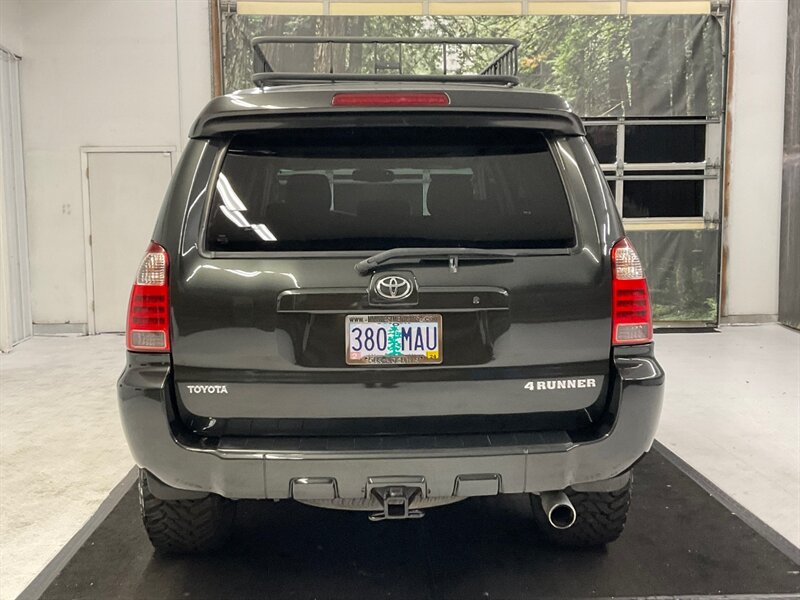 2008 Toyota 4Runner Sport Edition 4X4 / 4.0 V6 /LIFTED w. NEW MUD TIRE  / LUGGAGE RACK / LIFTED w. BRAND NEW 33 " MUD TIRES & 18 " FUEL WHEELS / Excel Cond - Photo 6 - Gladstone, OR 97027