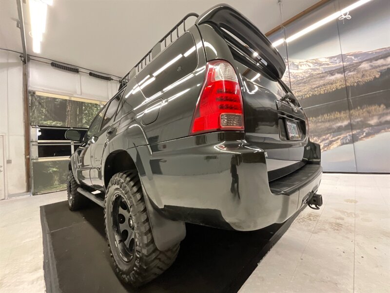 2008 Toyota 4Runner Sport Edition 4X4 / 4.0 V6 /LIFTED w. NEW MUD TIRE  / LUGGAGE RACK / LIFTED w. BRAND NEW 33 " MUD TIRES & 18 " FUEL WHEELS / Excel Cond - Photo 10 - Gladstone, OR 97027