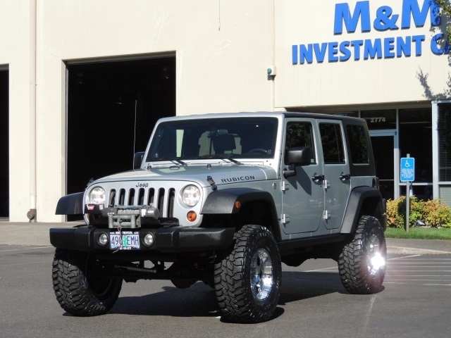 2009 Jeep Wrangler Unlimited Rubicon / 4X4 / 6-SPEED / LIFTED LIFTED   - Photo 1 - Portland, OR 97217