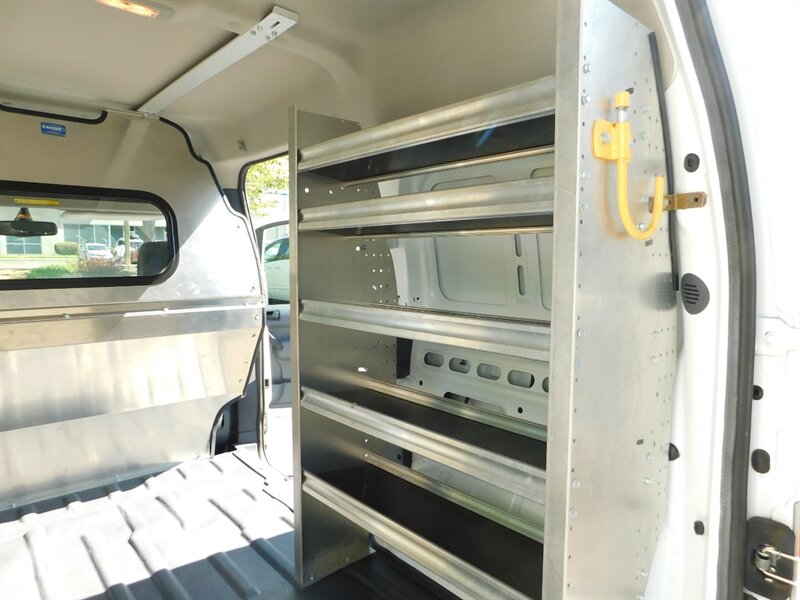 2013 Ford Transit Connect Cargo Van XLT w/ Side Glass /1-OWNER/ 37,000 MILES - Photo 16 - Portland, OR 97217