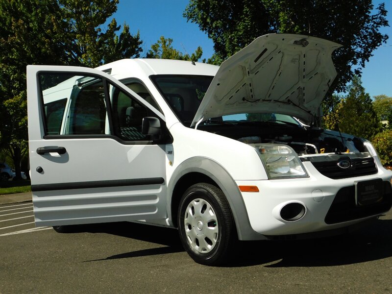 2013 Ford Transit Connect Cargo Van XLT w/ Side Glass /1-OWNER/ 37,000 MILES - Photo 28 - Portland, OR 97217