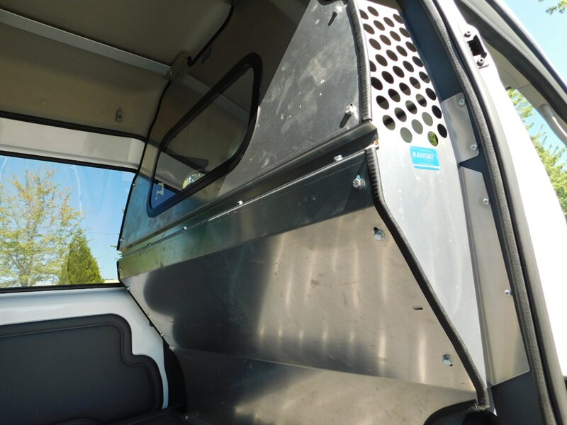 2013 Ford Transit Connect Cargo Van XLT w/ Side Glass /1-OWNER/ 37,000 MILES - Photo 20 - Portland, OR 97217