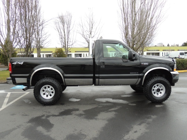 2001 Ford F-350 Super Duty 4X4 / 7.3 L DIESEL / LIFTED / LOW Miles   - Photo 4 - Portland, OR 97217