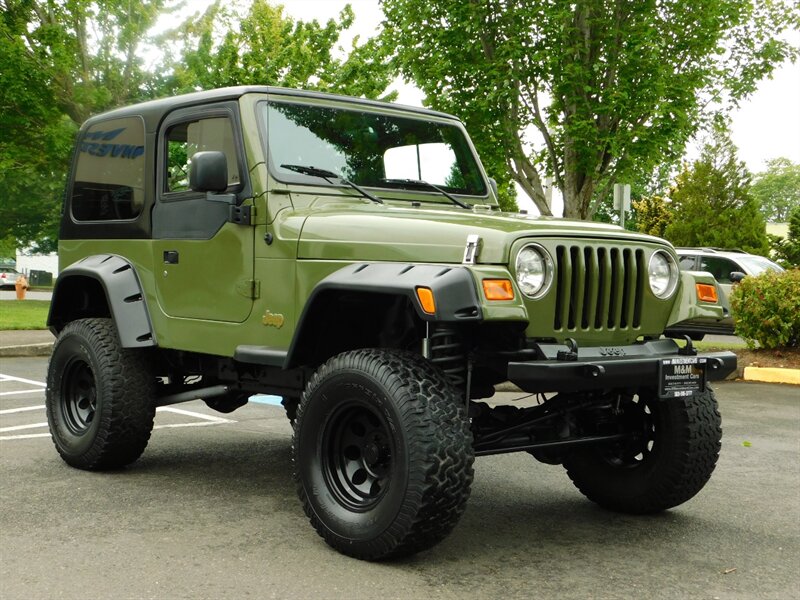 1997 Jeep Wrangler Sport 2dr / 4X4 / 5-SPEED / Hard Top / LIFTED   - Photo 2 - Portland, OR 97217