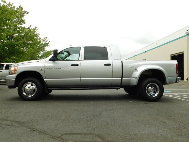 2006 Dodge Ram 3500 SLT MEGACAB / DUALLY / 4X4 / 5.9L CUMMINS DIESEL   - Photo 3 - Portland, OR 97217