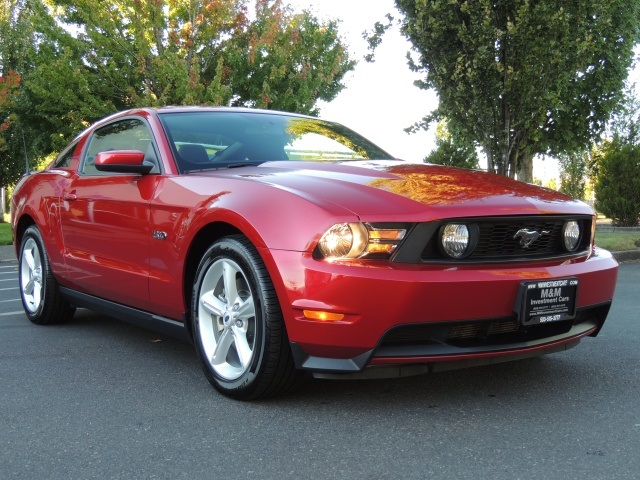 2012 Ford Mustang GT / Coupe 5.0 Liter / 6-SPD MANUAL / 12K MILES   - Photo 2 - Portland, OR 97217