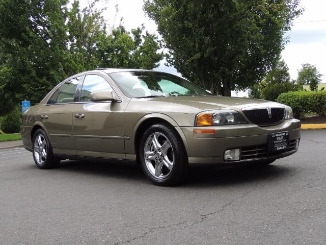 2002 Lincoln LS Luxury Sedan / Leather/ Heated Seats / Low Miles   - Photo 2 - Portland, OR 97217