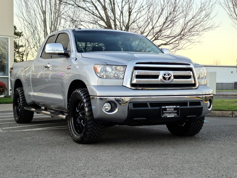 2012 Toyota Tundra DOUBLE CAB / 5.7L / 4X4 / 1-OWNER / 53,000 Miles  / BackUp CAM / KMC Wheels / TOYO MT's / TOP SHAPE !!! - Photo 2 - Portland, OR 97217