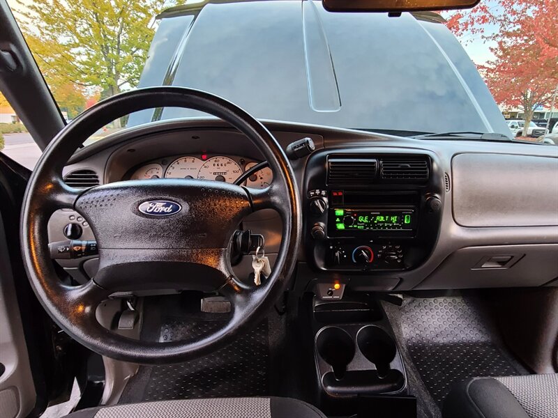 2003 Ford Ranger SUPER CAB 4X4 / V6 4.0L / BLACKED OUT / 106K MILES  / BACK UP CAM / TOOL BOX / EXCELLENT CONDITION - Photo 16 - Portland, OR 97217