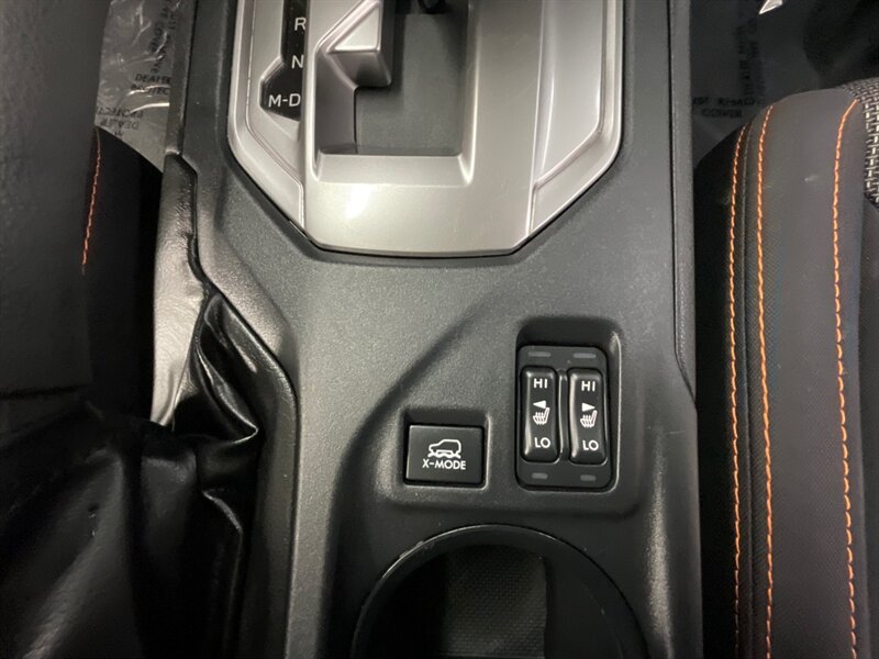 2018 Subaru XV Crossteck 2.0i Premium Sport Utility / 1-Owner / 10,000 MILE  Backup Camera / Sunroof / Heated Seats / Blind Spot Alert / SHARP & CLEAN !! - Photo 22 - Gladstone, OR 97027