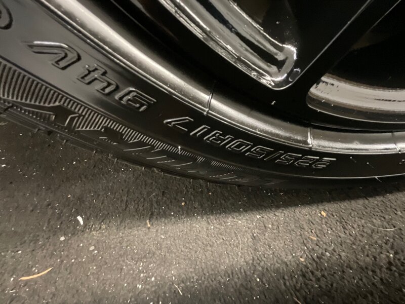 2015 Mercedes-Benz C 300 Sedan / 4Cyl Turbo / Sport Pkg / 79,000 MILE  / Leather Seats / Premium Black Wheels - Photo 45 - Gladstone, OR 97027
