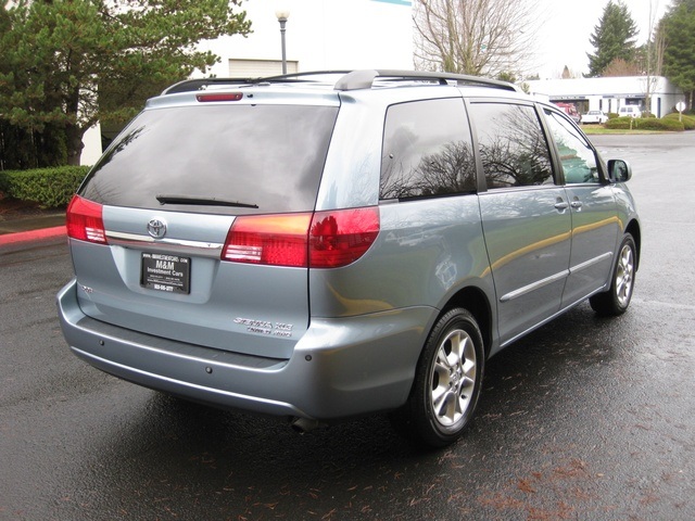 2005 Toyota Sienna XLE Limited AWD/Navigation/DVD/ Leather   - Photo 4 - Portland, OR 97217