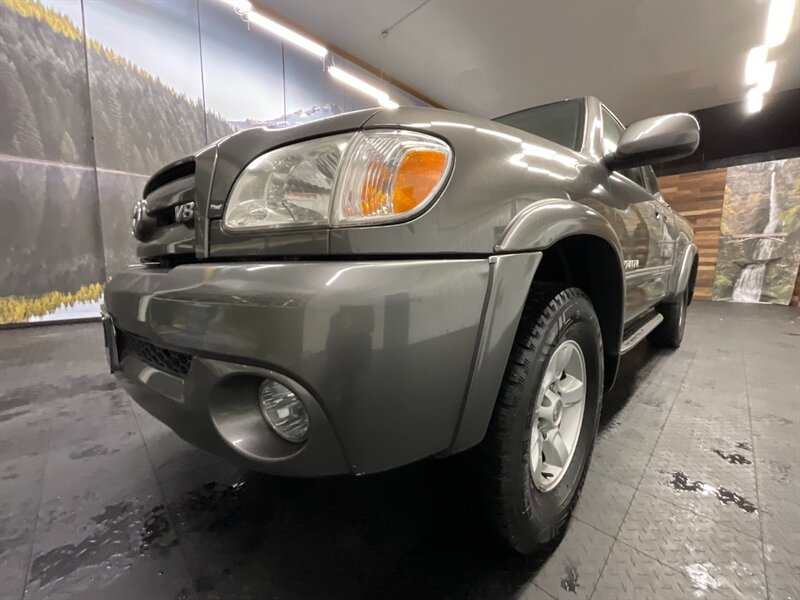 2005 Toyota Tundra Limited 4dr 4X4 / 4.7L V8 / 1-OWNER / 75,000 MILES  1-OWNER LOCAL TRUCK / RUST FREE / LEATHER / ONLY 75,000 MILES - Photo 9 - Gladstone, OR 97027