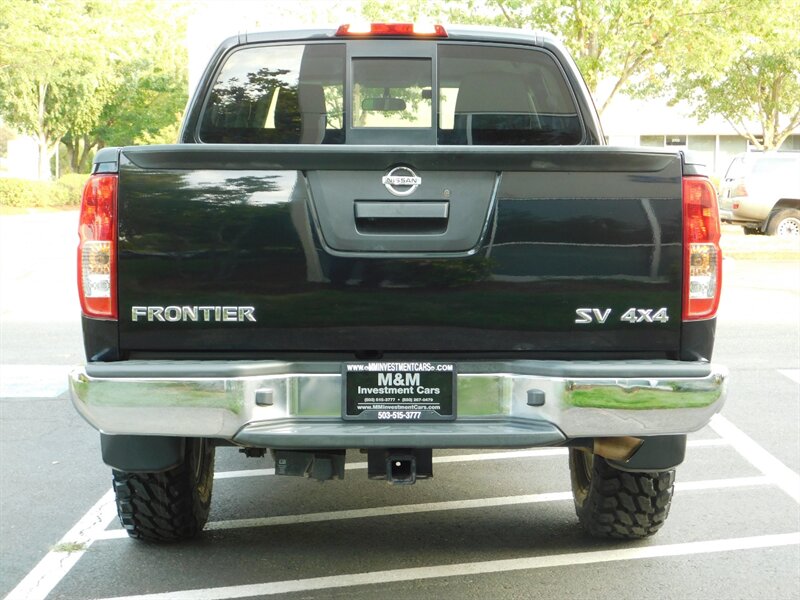 2019 Nissan Frontier SV Crew Cab 4X4 / V6 /NEW LIFT & TIRES /25,000 MIL   - Photo 6 - Portland, OR 97217
