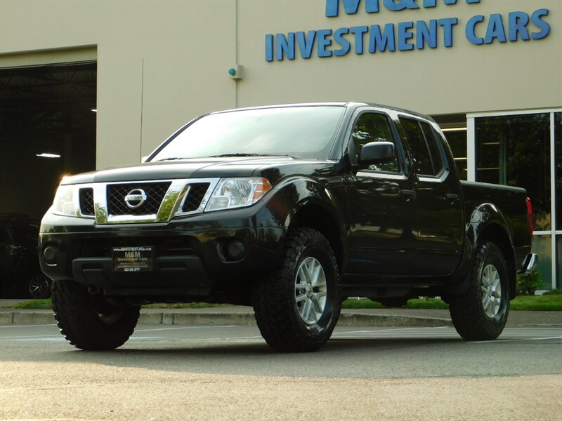 2019 Nissan Frontier SV Crew Cab 4X4 / V6 /NEW LIFT & TIRES /25,000 MIL   - Photo 1 - Portland, OR 97217