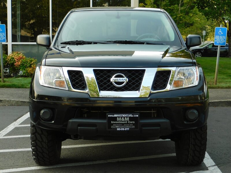 2019 Nissan Frontier SV Crew Cab 4X4 / V6 /NEW LIFT & TIRES /25,000 MIL   - Photo 5 - Portland, OR 97217
