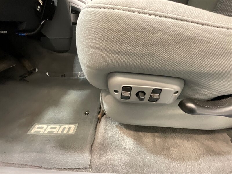 2007 Dodge Ram 2500 6.7L DIESEL/SLT BIG HORN Quad Cab 2WD/53,000 MILES / LONG BED / 1-OWNER LOCAL / ZERO RUST - Photo 40 - Gladstone, OR 97027