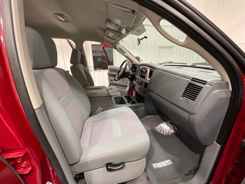 2007 Dodge Ram 2500 6.7L DIESEL/SLT BIG HORN Quad Cab 2WD/53,000 MILES / LONG BED / 1-OWNER LOCAL / ZERO RUST - Photo 16 - Gladstone, OR 97027