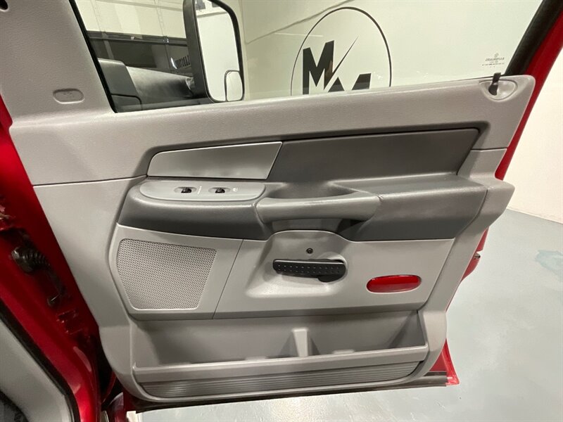 2007 Dodge Ram 2500 6.7L DIESEL/SLT BIG HORN Quad Cab 2WD/53,000 MILES / LONG BED / 1-OWNER LOCAL / ZERO RUST - Photo 33 - Gladstone, OR 97027