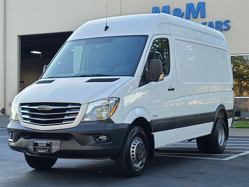 2014 Freightliner Sprinter Cargo 3500  / 144 " WHEEL BASE / NEW TIRES / TOP SHAPE / 1-OWNER - Photo 1 - Portland, OR 97217
