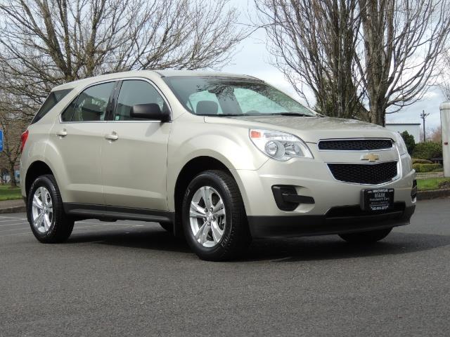 2015 Chevrolet Equinox LS / Sport Utility / AWD / 1-OWNER / Low Miles   - Photo 2 - Portland, OR 97217