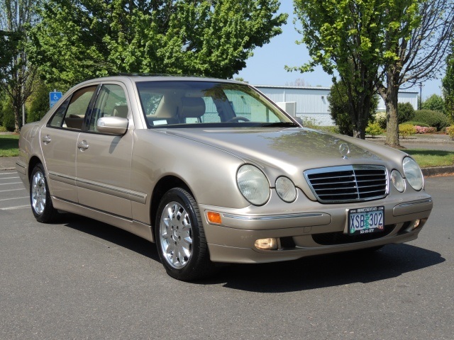 2000 Mercedes-Benz E320 4MATIC AWD 6Cyl sedan   - Photo 2 - Portland, OR 97217