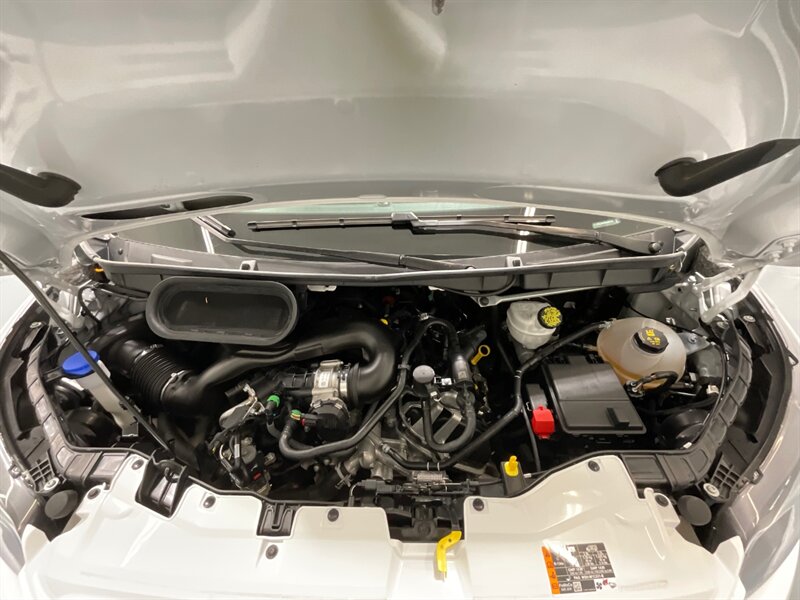 2022 Ford Transit 250 CARGO VAN / AWD / HIGH ROOF LONG WHEEL BASE  / 1-OWNER / LEATHER / 15K MILES - Photo 33 - Gladstone, OR 97027