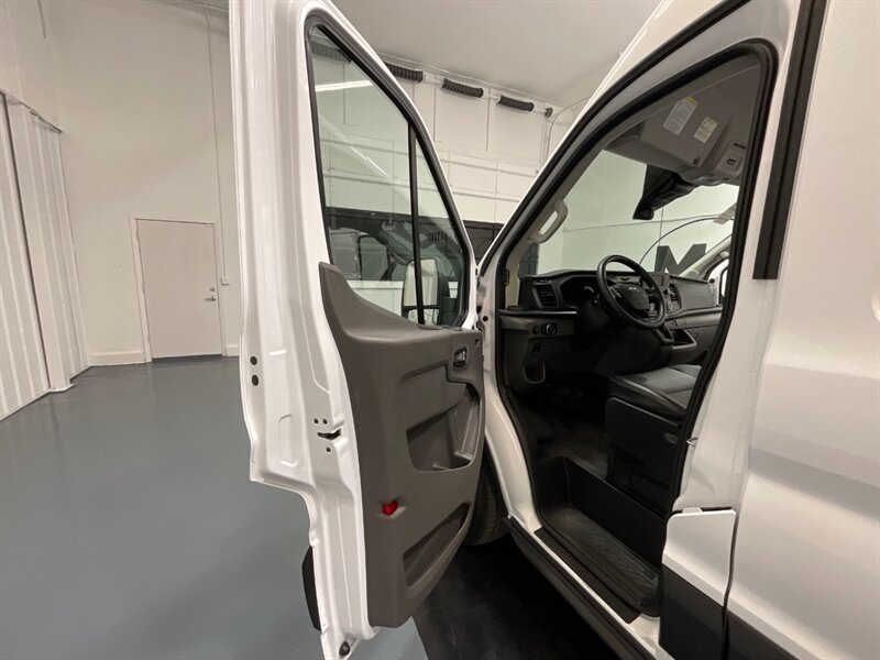 2022 Ford Transit 250 CARGO VAN / AWD / HIGH ROOF LONG WHEEL BASE  / 1-OWNER / LEATHER / 15K MILES - Photo 49 - Gladstone, OR 97027