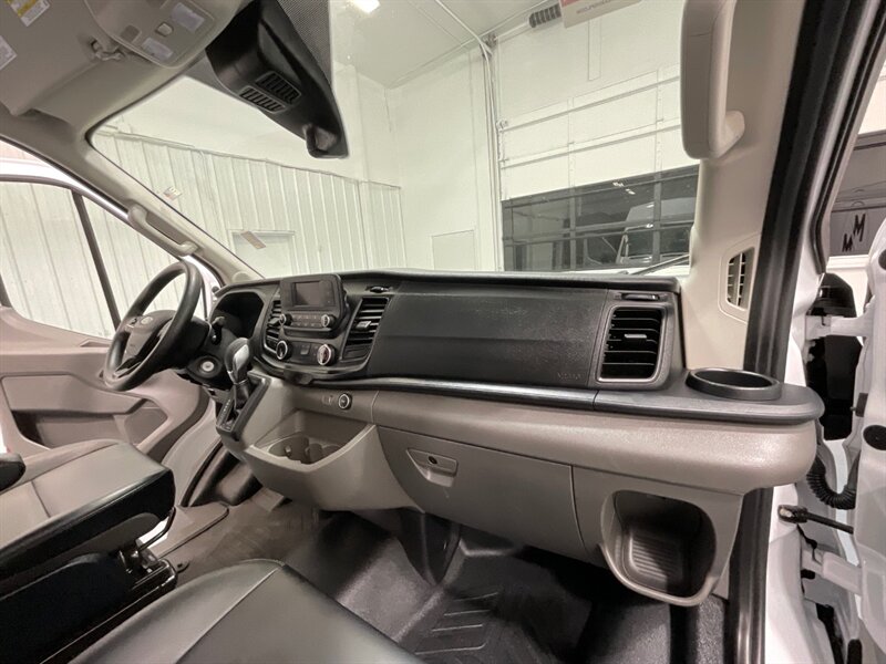 2022 Ford Transit 250 CARGO VAN / AWD / HIGH ROOF LONG WHEEL BASE  / 1-OWNER / LEATHER / 15K MILES - Photo 41 - Gladstone, OR 97027