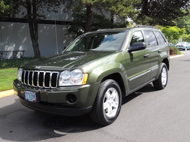 2007 Jeep Grand Cherokee Laredo/6CYL/ AWD / Leather/ Excel Cond   - Photo 1 - Portland, OR 97217