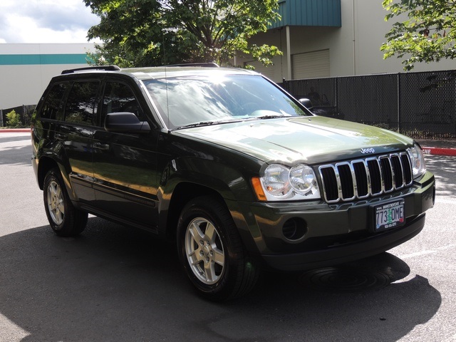 2007 Jeep Grand Cherokee Laredo/6CYL/ AWD / Leather/ Excel Cond   - Photo 2 - Portland, OR 97217