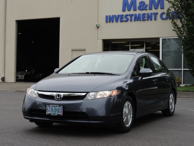 2006 Honda Civic Hybrid Sedan / Automatic / LOW MILES   - Photo 1 - Portland, OR 97217