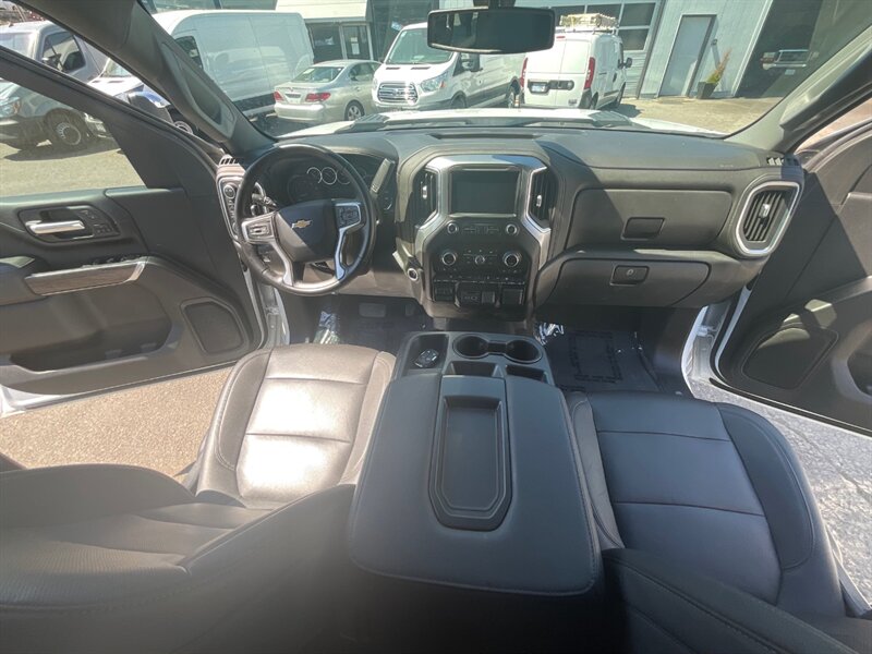 2022 Chevrolet Silverado 2500 LTZ Crew Cab 4X4 / 6.6L DIESEL / 32,000 MILES  / Leather Heated Seats / RUST FREE - Photo 49 - Gladstone, OR 97027