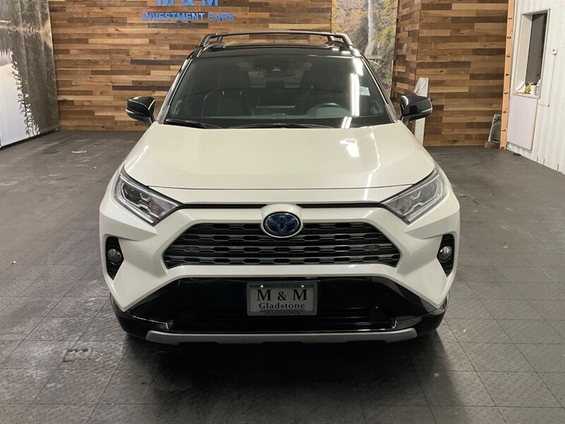 2020 Toyota RAV4 Hybrid XSE AWD / Advance Tech Pkg / MINT COND  FULLY LOADED / Leather & Heated Seats / Navigation & Backup Camera / LOCAL SUV / CLEAN & SHARP ! - Photo 5 - Gladstone, OR 97027