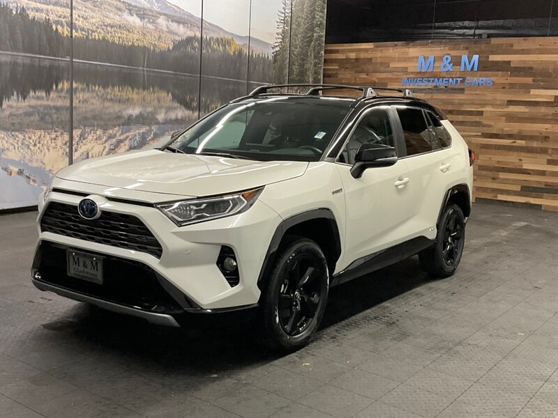 2020 Toyota RAV4 Hybrid XSE AWD / Advance Tech Pkg / MINT COND  FULLY LOADED / Leather & Heated Seats / Navigation & Backup Camera / LOCAL SUV / CLEAN & SHARP ! - Photo 25 - Gladstone, OR 97027