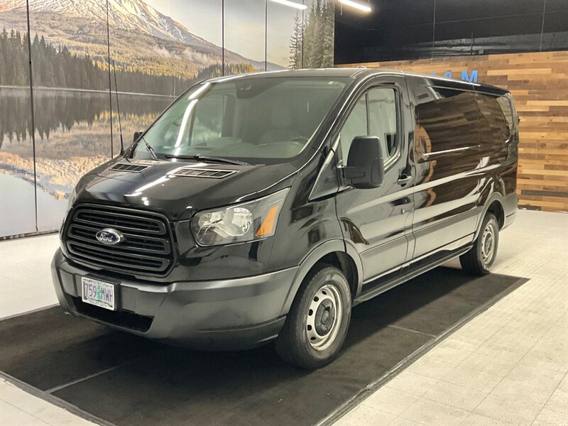 2016 Ford Transit Cargo Van 150 / 3.7L V6 / LOW ROOF / 66,000 MILES  / Backup Camera / LOCAL OREGON FULL SIZE VAN - Photo 1 - Gladstone, OR 97027
