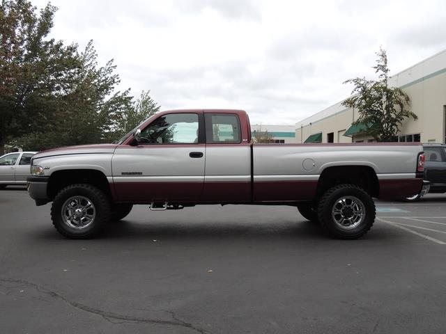 1996 Dodge Ram 2500 Laramie SLT / 4X4 / 10CYL / ONLY 136K MILES   - Photo 3 - Portland, OR 97217
