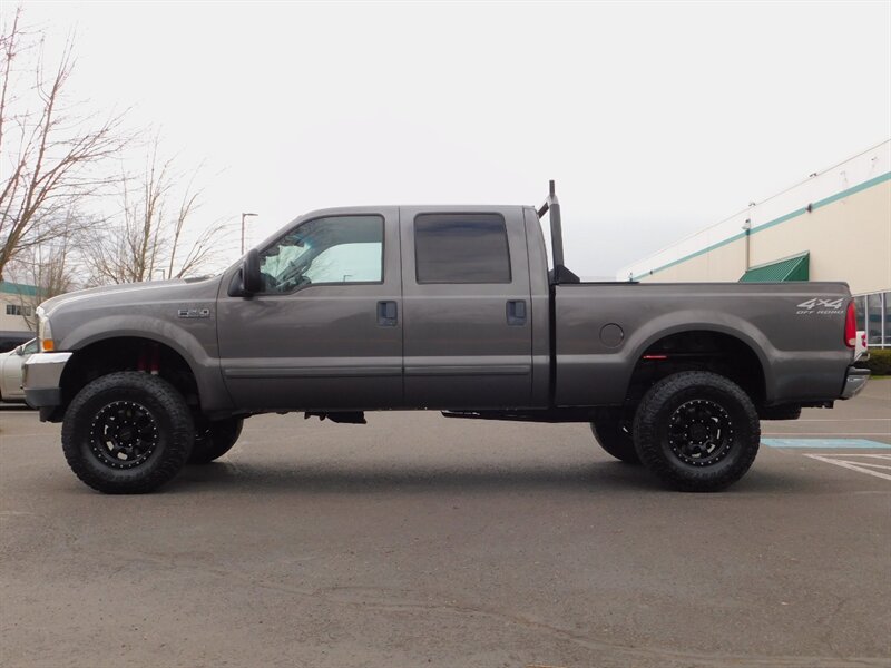 2002 Ford F-250 Lariat Crew Cab 4X4 / 7.3L DIESEL / LIFTED LIFTED   - Photo 3 - Portland, OR 97217