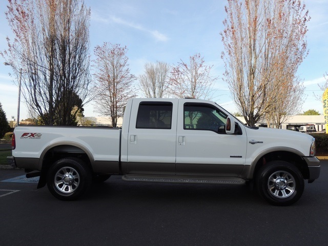 2005 Ford F-250 Lariat KING RANCH DIESEL 4WD 4DR   - Photo 4 - Portland, OR 97217