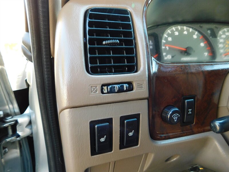 2002 Toyota 4Runner 4X4 / V6 / LEATHER / DIFF LOCK / LIFTED !!   - Photo 18 - Portland, OR 97217