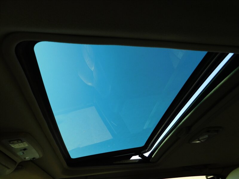 2002 Toyota 4Runner 4X4 / V6 / LEATHER / DIFF LOCK / LIFTED !!   - Photo 37 - Portland, OR 97217