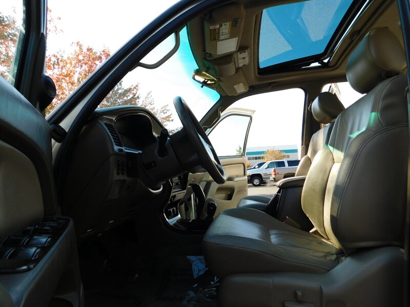 2002 Toyota 4Runner 4X4 / V6 / LEATHER / DIFF LOCK / LIFTED !!   - Photo 31 - Portland, OR 97217