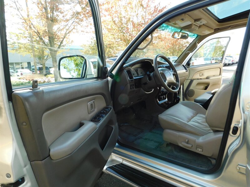 2002 Toyota 4Runner 4X4 / V6 / LEATHER / DIFF LOCK / LIFTED !!   - Photo 13 - Portland, OR 97217