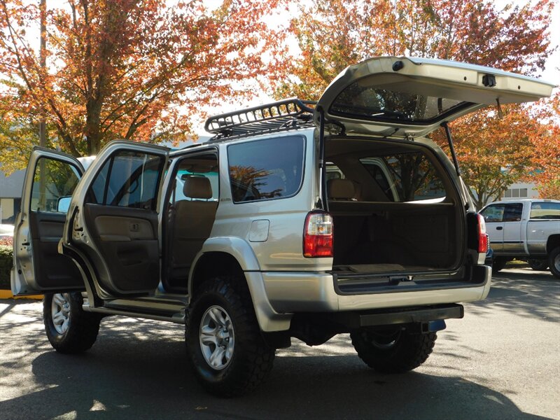 2002 Toyota 4Runner 4X4 / V6 / LEATHER / DIFF LOCK / LIFTED !!   - Photo 21 - Portland, OR 97217