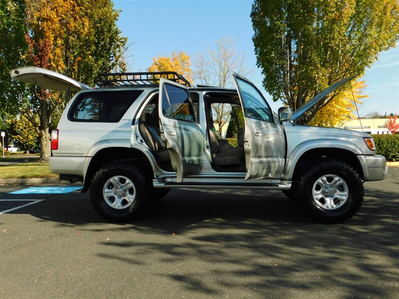 2002 Toyota 4Runner 4X4 / V6 / LEATHER / DIFF LOCK / LIFTED !!   - Photo 25 - Portland, OR 97217