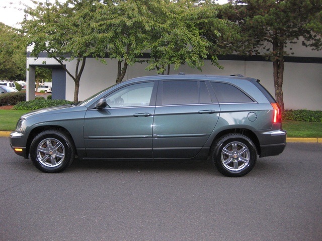 2004 Chrysler Pacifica Limited AWD Navigation-DVD-3rd Seats   - Photo 3 - Portland, OR 97217
