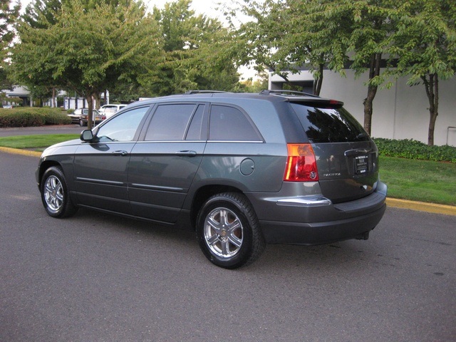 2004 Chrysler Pacifica Limited AWD Navigation-DVD-3rd Seats   - Photo 4 - Portland, OR 97217
