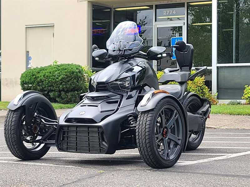 2019 CAN-AM RYKER 900 ACE  / COMFORT SEATS / STORAGE BOX / LED's / PRISTINE !! - Photo 1 - Portland, OR 97217