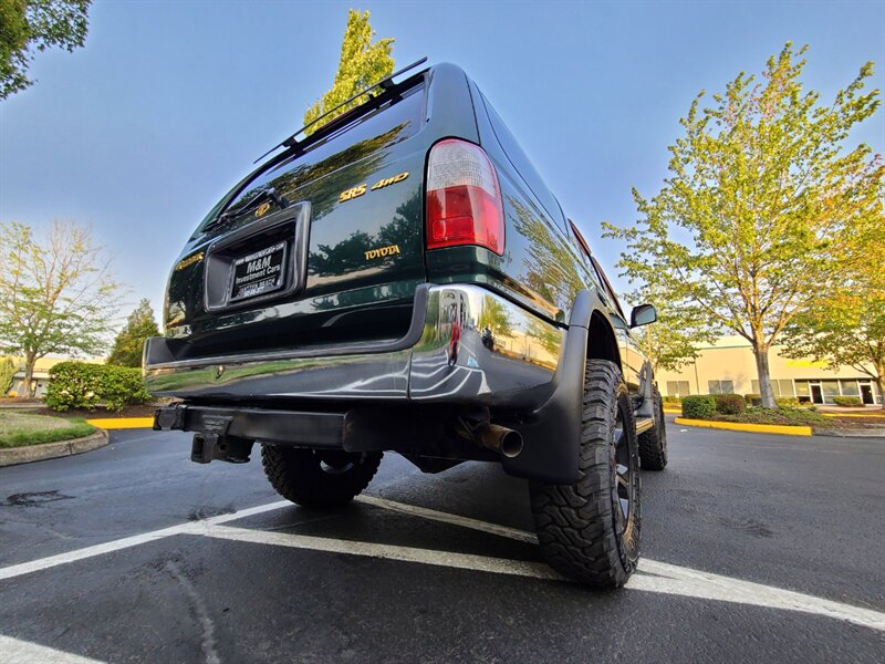 1999 Toyota 4Runner 4X4 V6 3.4L / DIFF LOCK / NEW TIMING BELT / LIFTED / NEW TIRES / UPGRADED WHEELS / 2-OWNERS / NO RUST / FRESH SERVICE - Photo 12 - Portland, OR 97217